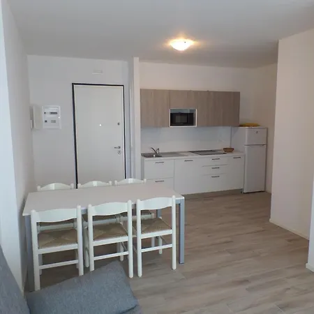 Giardino Apartment